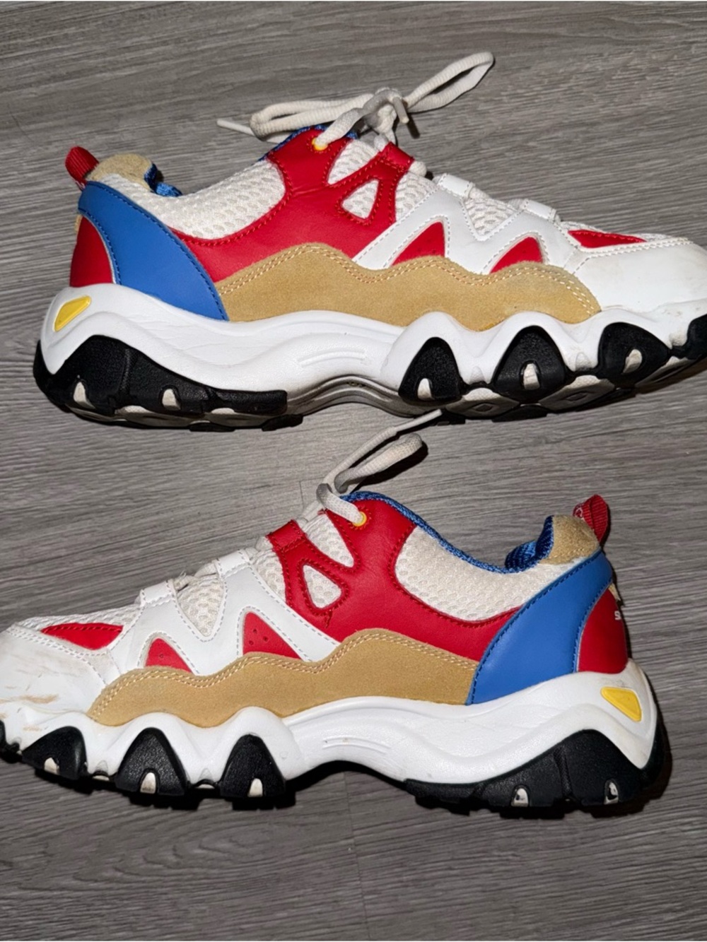 Skechers D'lites 2 X One Piece Women's Sneakers Luffy Limited Edition - Picture 3 of 6